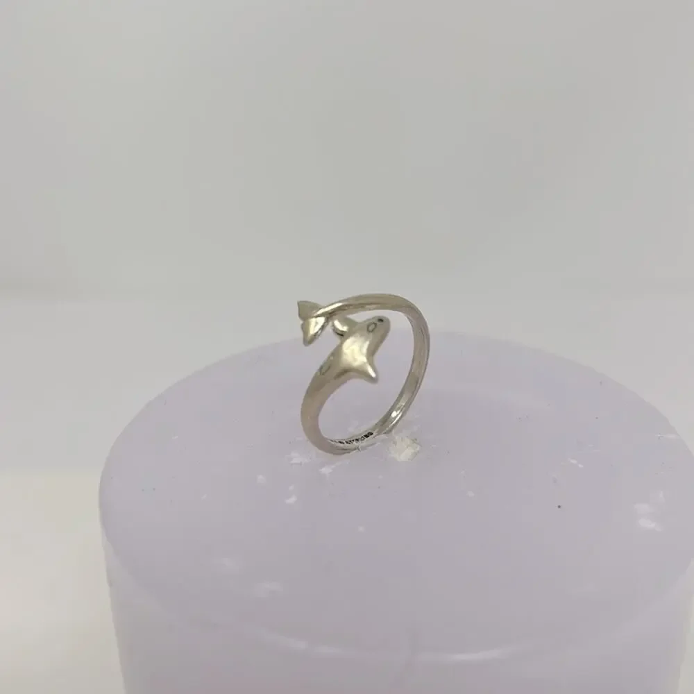 925 Dolphin/ Porpoise Wrap Around Sterling Silver Women's Ring Size 7.5